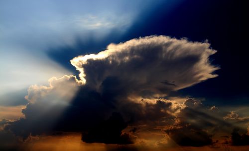 rays twilight cloud