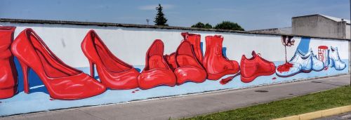 red shoes dye