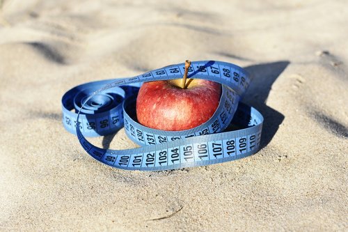 red apple  measure  diet