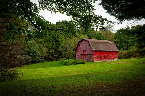 red barn farm rustic