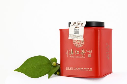 red box  tea  black tea