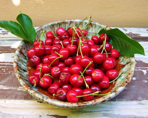 red cherry ripe fruit fine