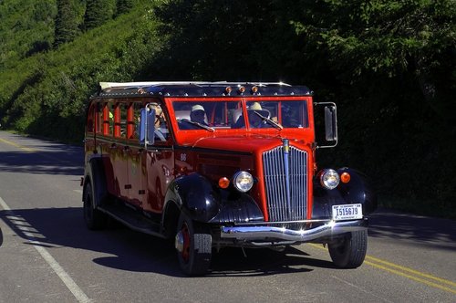 red jammer  bus  1937