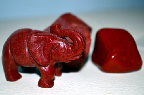 red jasper elephant stones