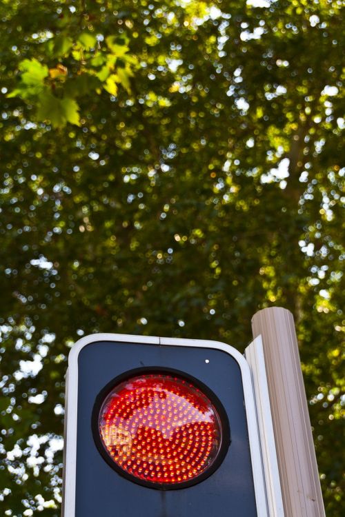 red light traffic signal