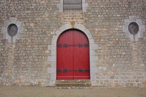 red portal portal church buildings