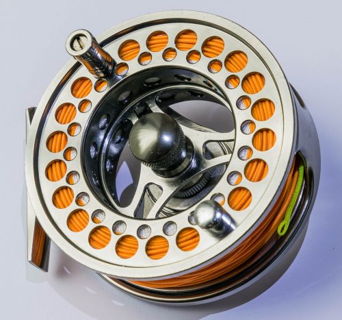 reel fishing equipment