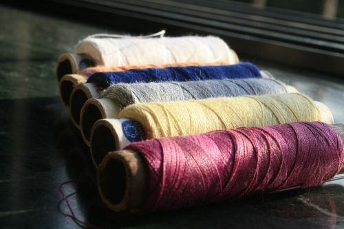 reels thread sewing