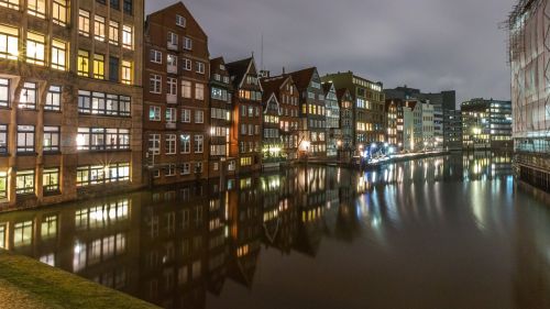 reflection waters city