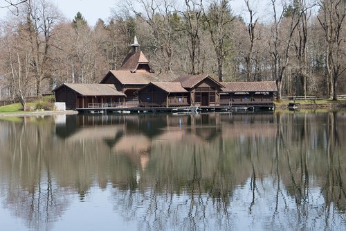 reflection  waters  lake