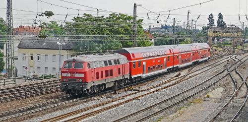 regional-express doppelstockzug lokbespannt