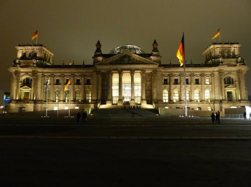 reichstag berlin monument