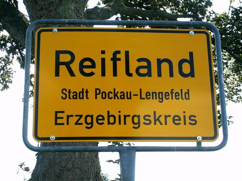 reifland ore mountains town sign