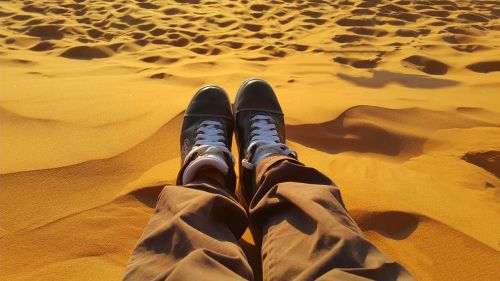 relax peaceful golden sands