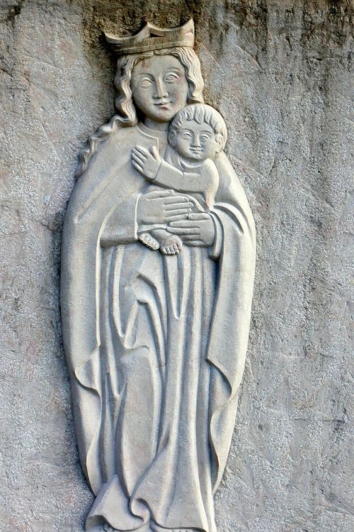 relief stone madonna