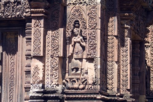 relief  temple  buddhism