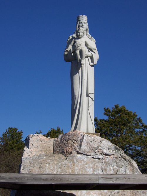religion statue sculpture