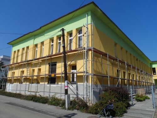 repair scaffolding building