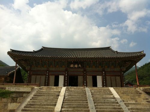 republic of korea traditional construction