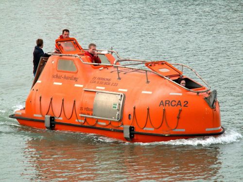rescue vessel arca