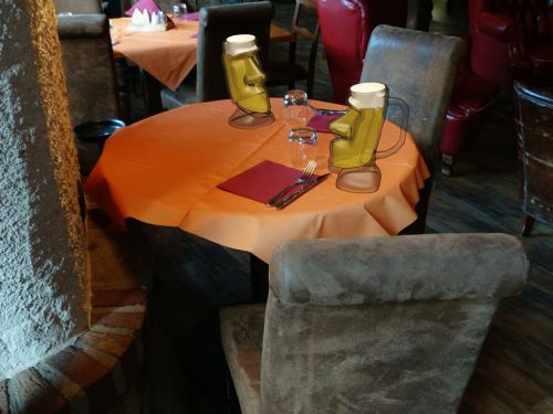 restaurant table chairs