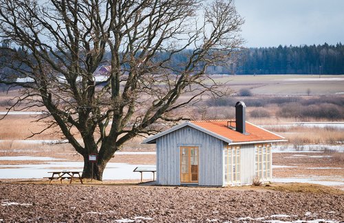 resting hut  tysslinge  örebro