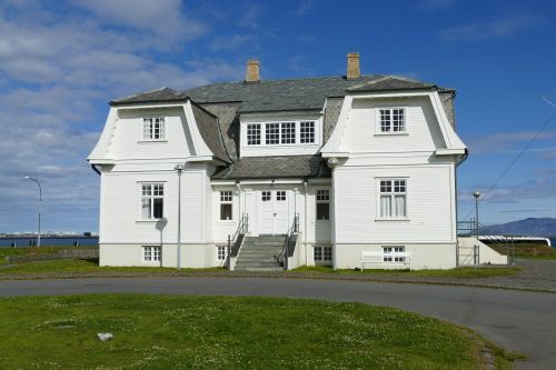 reykjavik höfdihaus policy