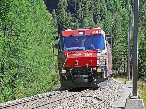 rhaetian railways albula track meter track