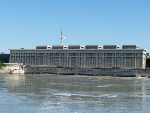 rhône power plant river