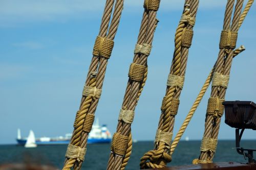 rigging ropes cog ship