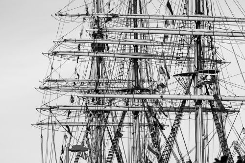 rigging sailboat masts