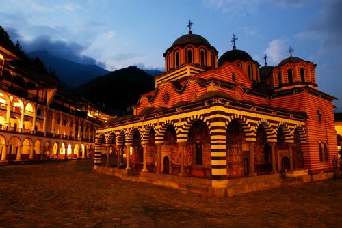 rila monastery bulgaria church