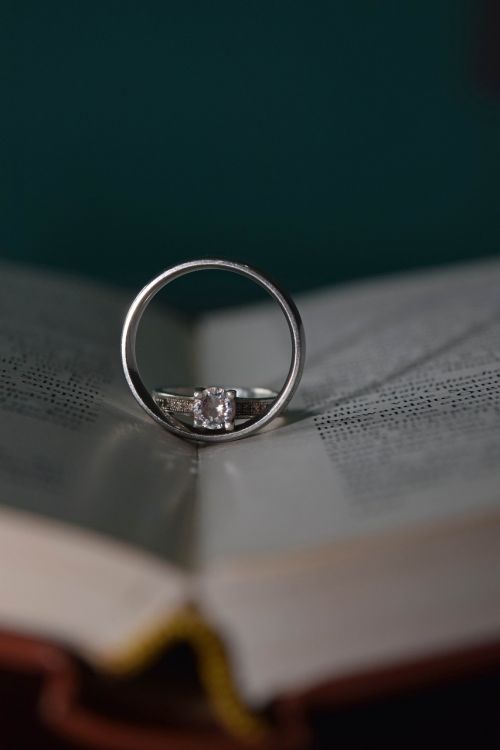 ring book wedding