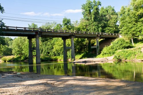 river bridge road