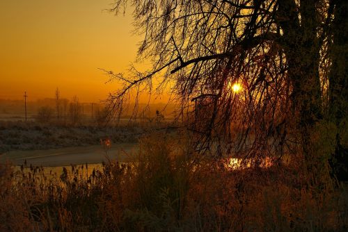 river winter sunset