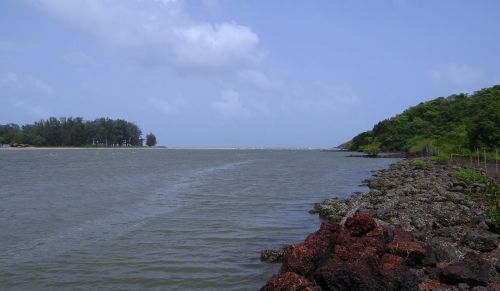 river estuary terekhol