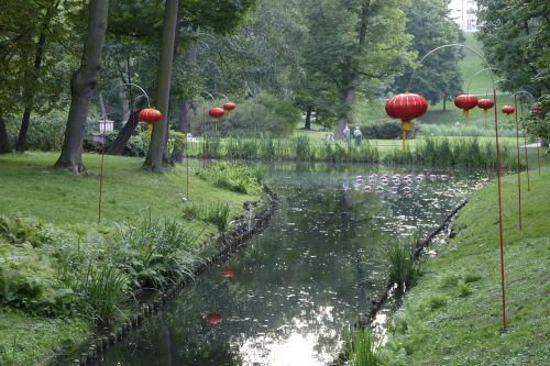 river bathrooms lanterns