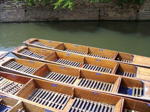 river boats punts