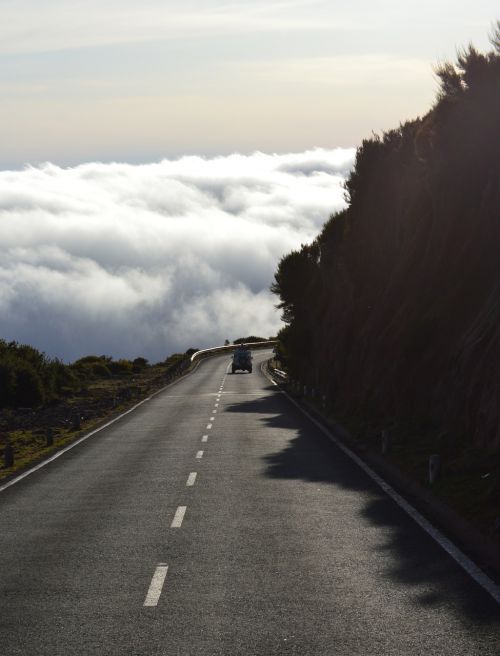 road clouds auto