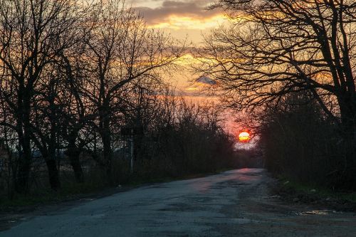 road evening sunset