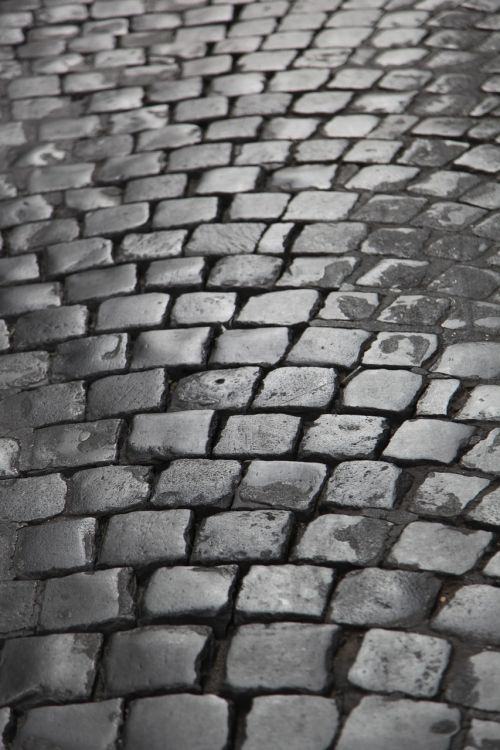 road stone cobbles