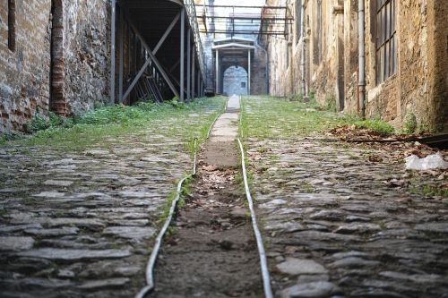 road railroad train