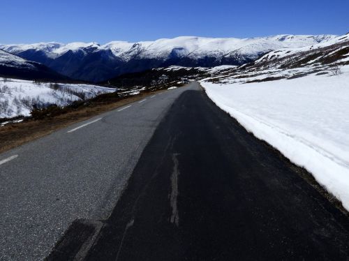 road mountain snow