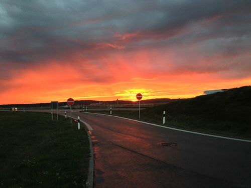 road allgäu sunrise