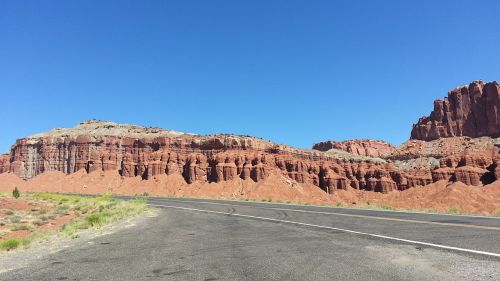 road canyon rock