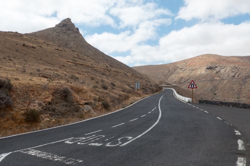 road fuerteventura without cars