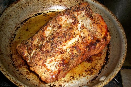 roast pork pan frying pan