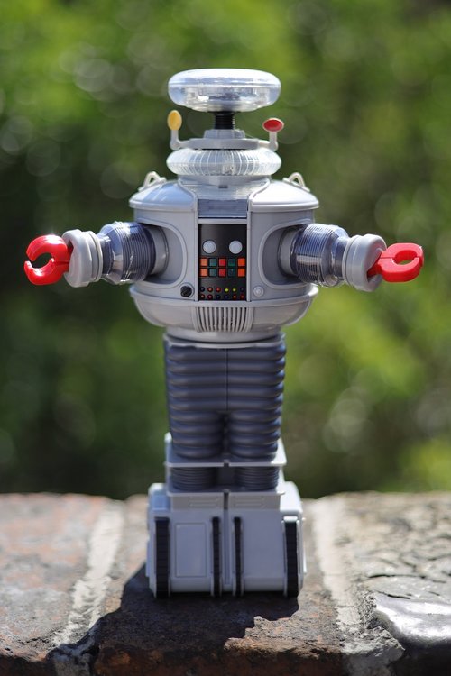robot  b9  toy
