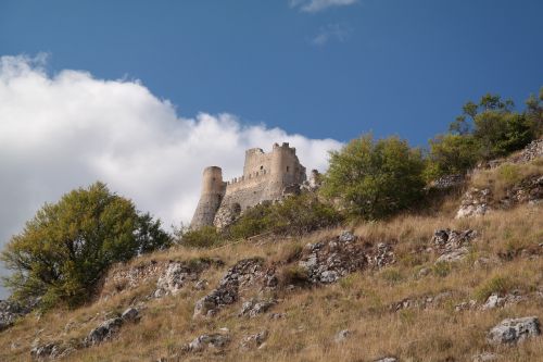 rocca calascio castle walls