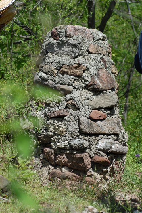 rock stone mount